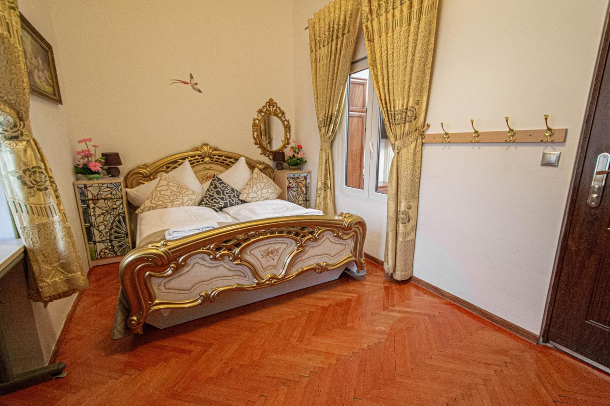 דירות פראג The Grand Royal 3Bdr Heart Of Old Town מראה חיצוני תמונה