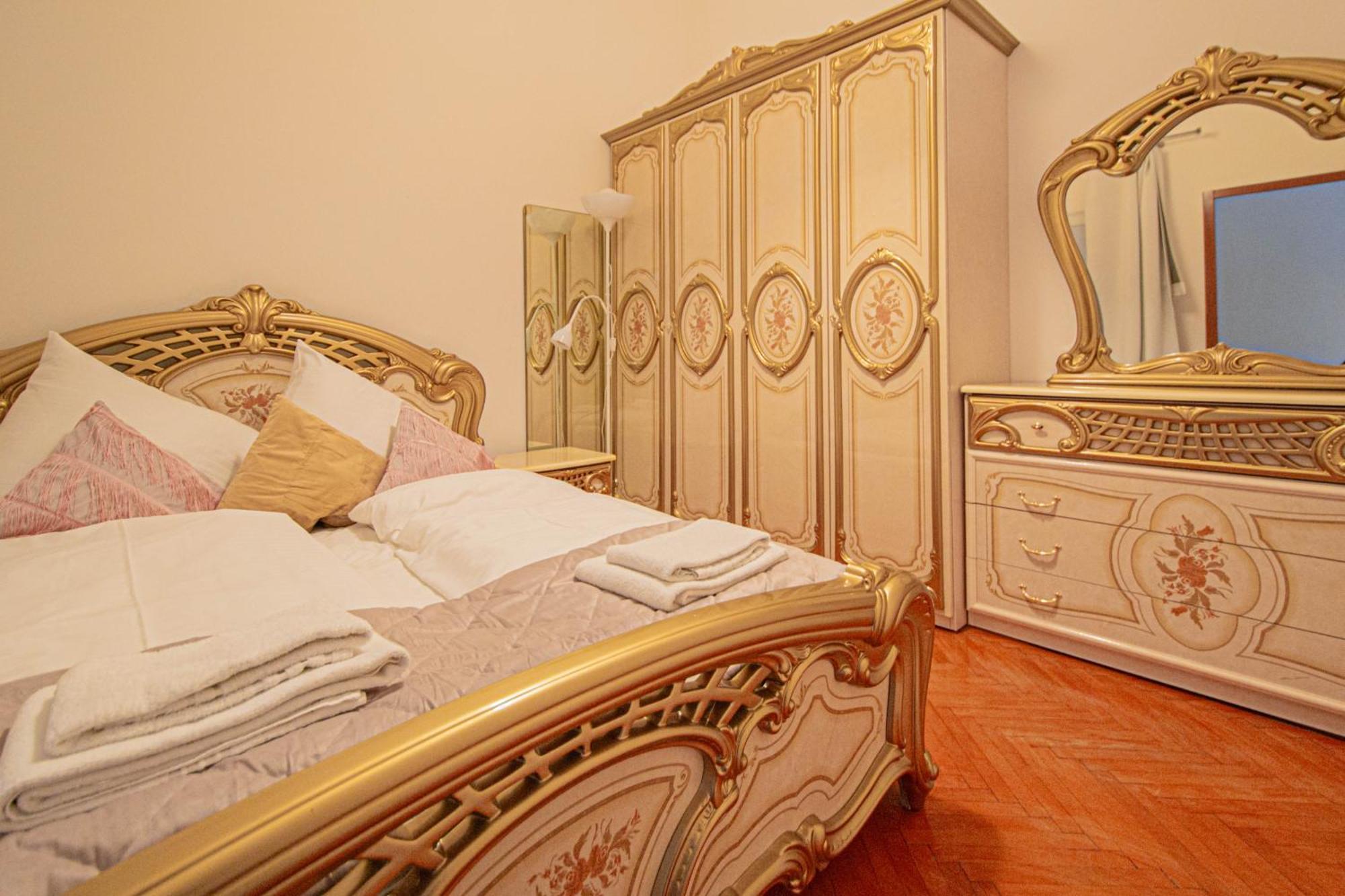 דירות פראג The Grand Royal 3Bdr Heart Of Old Town מראה חיצוני תמונה